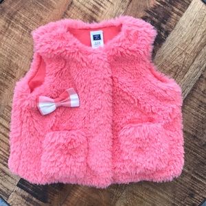Janie and Jack baby girl faux fur vest in pink